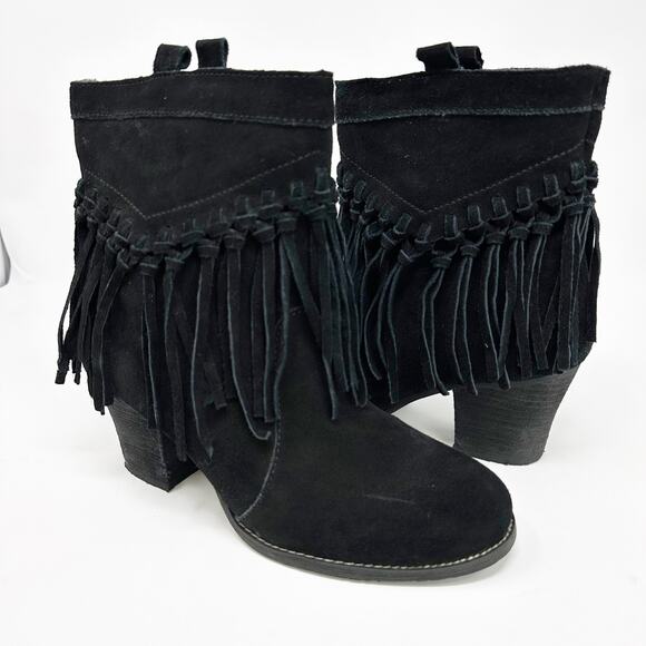 Sbicca 'Sound' Fringe Suede Bootie 8 - Picture 4 of 12